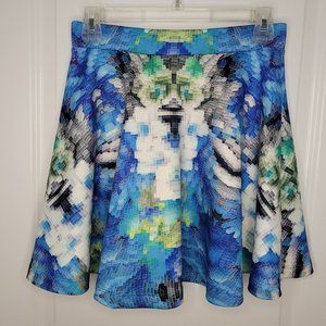 Romeo & Juliet Geometric Colorful Pattern Skirt in Size Small